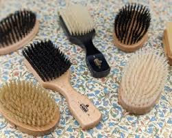 Boar Bristle Brush — Premium Shine & Smoothing